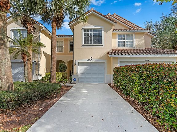 3rd image of 1083 Pinewood Lake Court