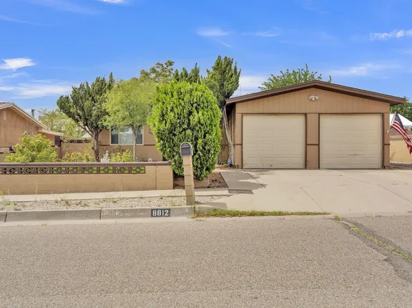 8812 Robby Ave SW, Albuquerque, NM 87121