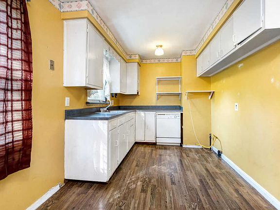 5th image of 3477 Homecroft Dr