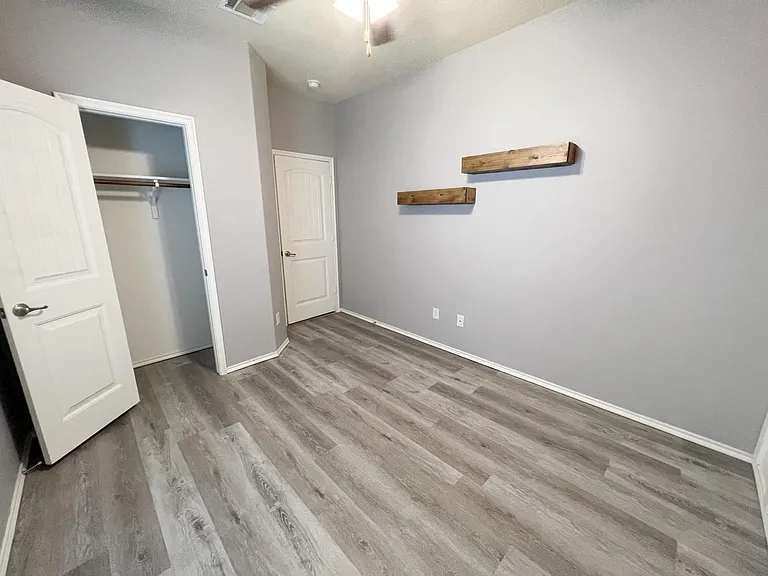 1417 Christina Creek Dr — Photo 6