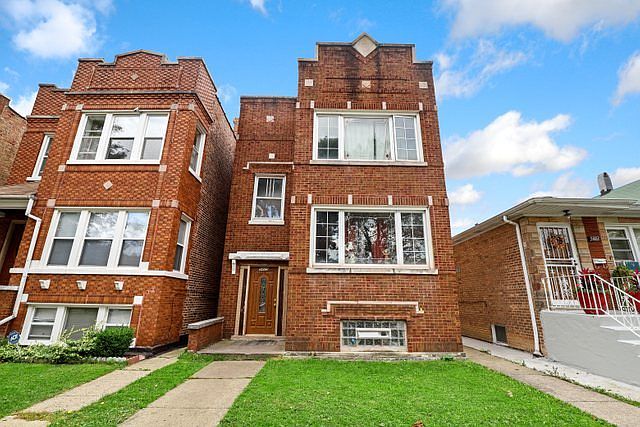 1st image of 5425 W Drummond Pl