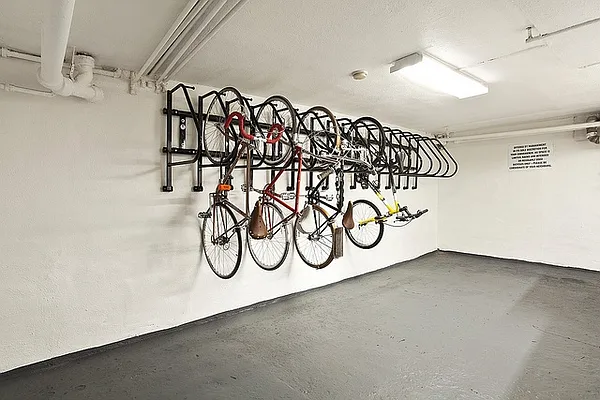 Rented by Mirador Real Estate | media 5