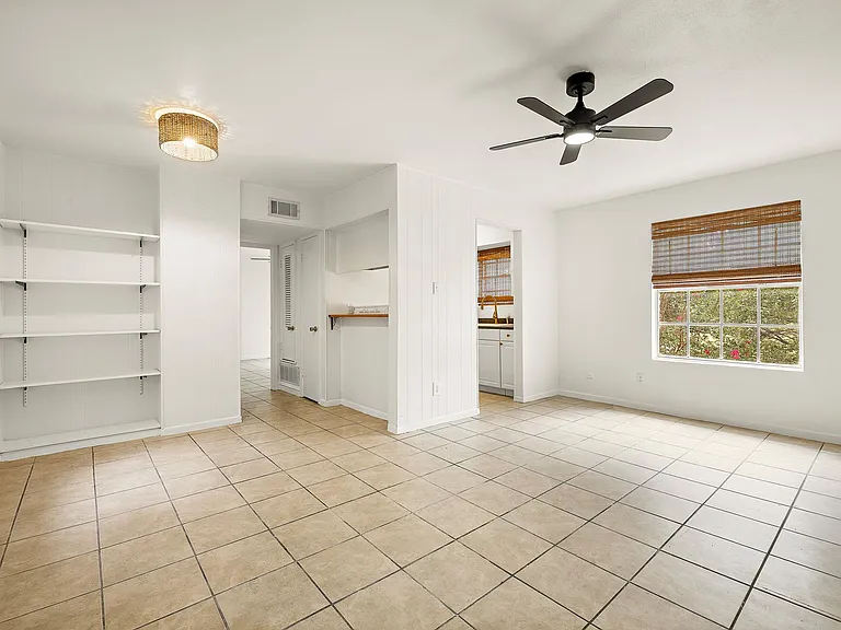 1700 Houston St #202 — Photo 7