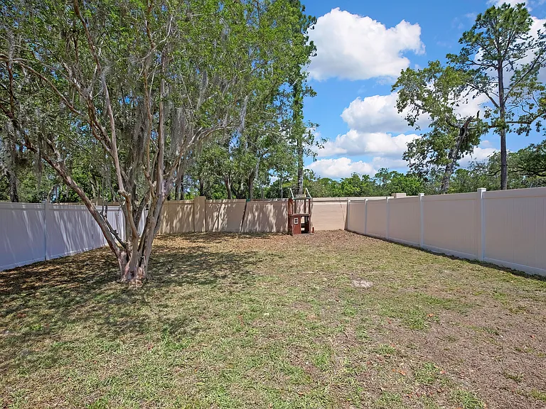 8053 Canterbury St — Photo 14