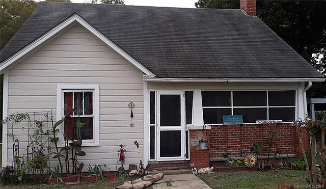 1st image of 625 Eldorado St