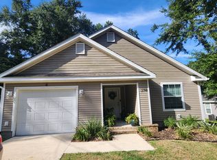 2748 Faringdon Dr, Tallahassee, FL 32303