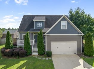 800 Cutler Ridge Ct, Opelika, AL 36801