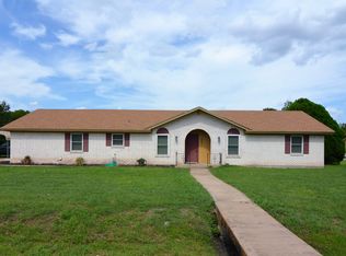 801 Lux Dr, Waco, TX 76706