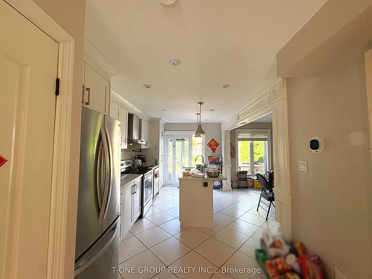 95 Dunbar Cres — Photo 9