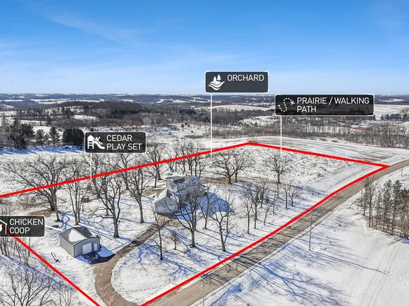 7983 Maurer Rd, Cross Plains, WI 53528