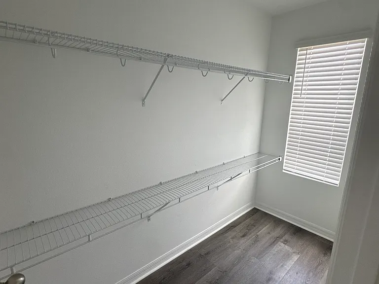 6577 Quest St — Photo 9
