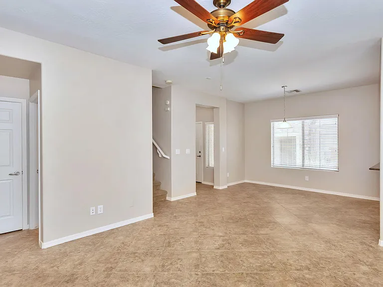 3659 W Thalia Ct — Photo 3