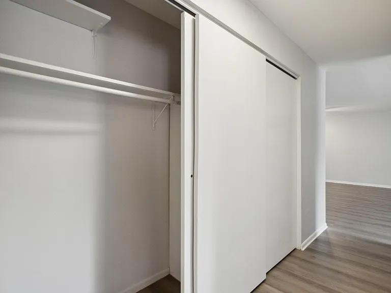 Golden Hill Apartments — Photo 22