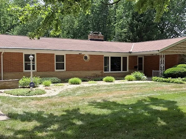 33475 Tullis Dr, Avon, OH 44011
