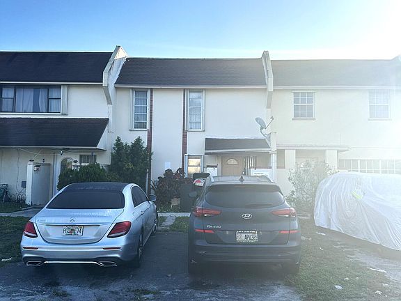 2nd image of 1375 Seaview Drive