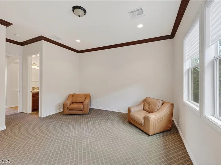 77 Tapadero Ln — Photo 39