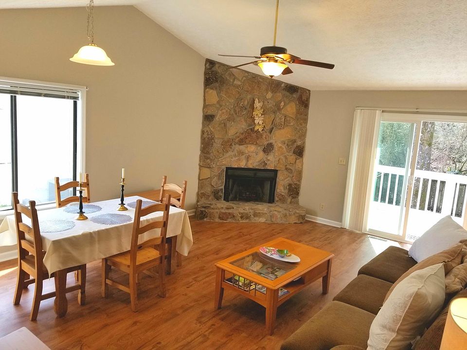 108 Stillwater Trce Peachtree City, GA Zillow Apartments for Rent