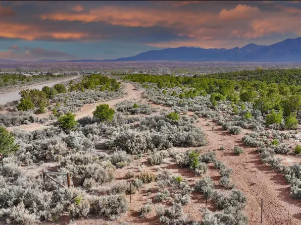 Miranda Canyon Rd, Ranchos De Taos, NM 87557