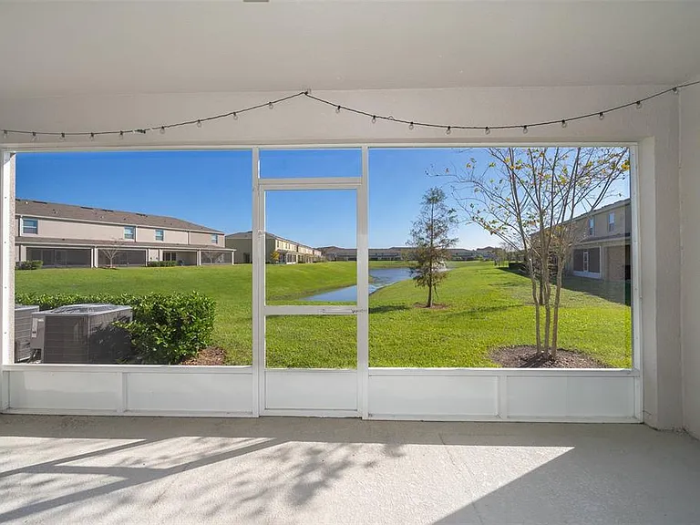 241 Arbor Lakes Dr — Photo 24