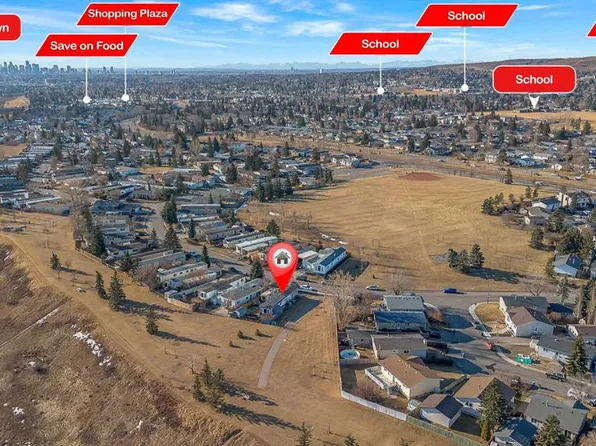 101 W Huntstrom Dr NE, Calgary, AB T2K 5V5