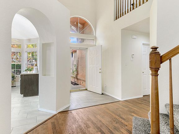 3rd image of 4824 Mesa Prieta Ct NW