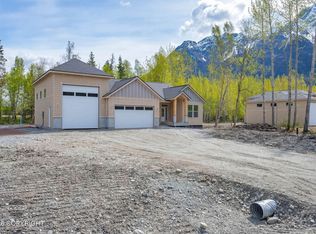 5905 S Gates St, Palmer, AK 99645