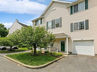 14 South St, Danbury, CT 06810