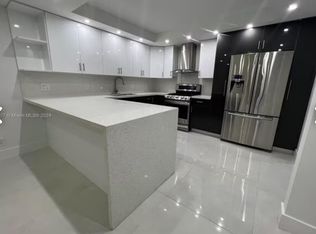 17901 NW 68th Ave APT S104, Hialeah, FL 33015