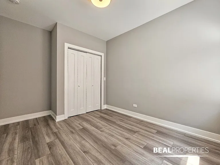 3943.5 N Janssen Ave #W3 — Photo 17