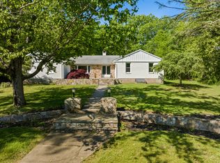 1111 Arbutus St, Middletown, CT 06457