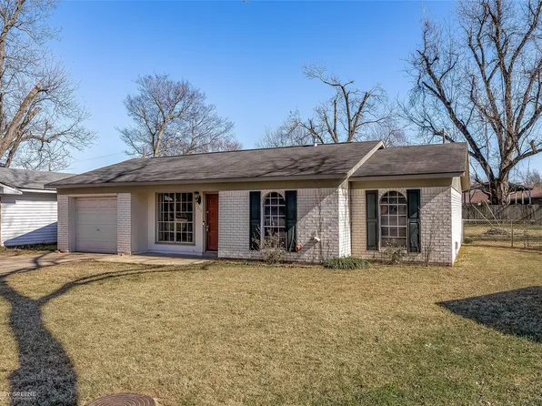 1210 Ella Cir, Bossier City, LA 71112