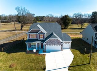 109 Sasha Dr #1, Lexington, NC 27295