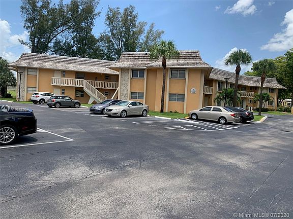 2nd image of 7490 Miami Lakes Dr APT A206