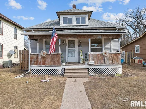 358 21st St, East Moline, IL 61244