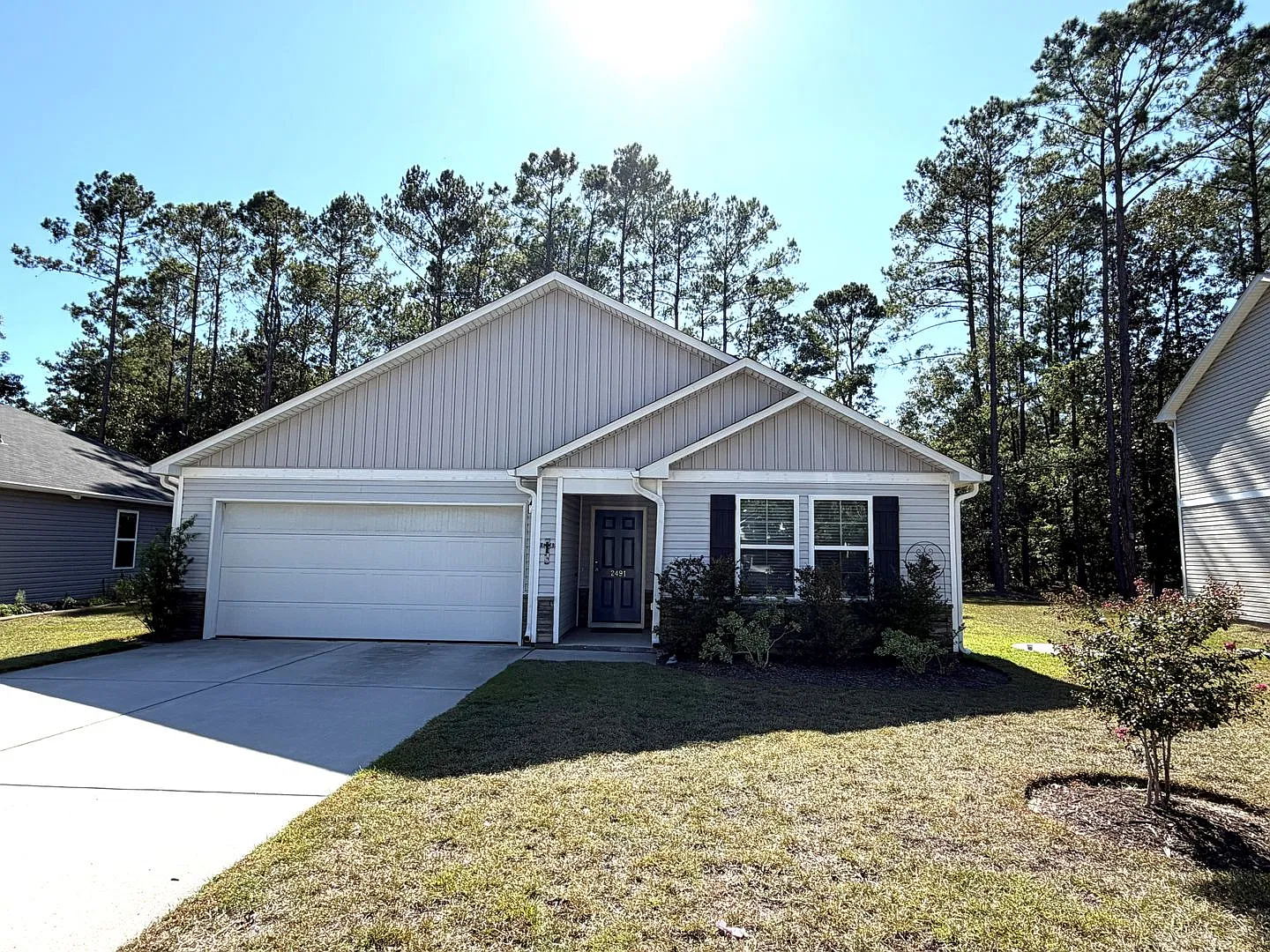 4 bedroom, 2 bathroom single story home nestled in Mill Creek Cove! — Photo 1