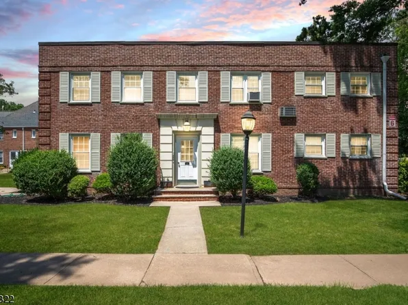 45 Parkway Vlg #45C, Cranford Twp., NJ 07016