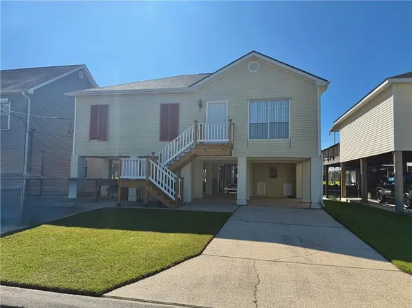 4963 Fran Ln, Barataria, LA 70036