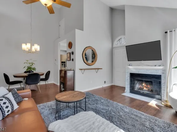 21 Birchwood Rd, Bedminster Twp., NJ 07921