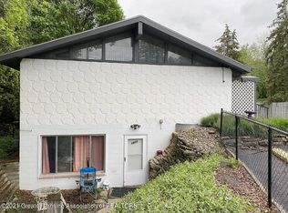 1910 Aurelius Rd, Holt, MI 48842