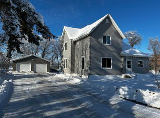 501 SW Brown St, Verndale, MN 56481