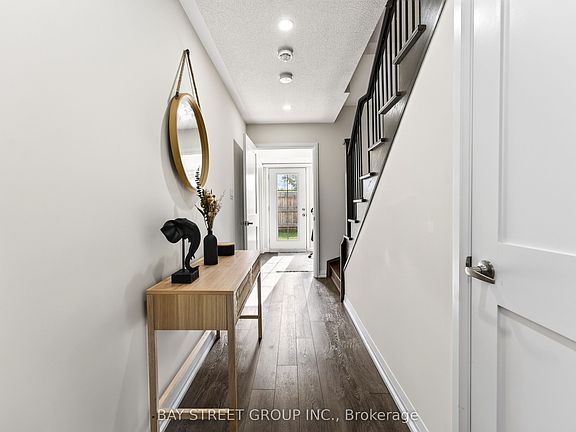 4th image of 39 Coote Ct