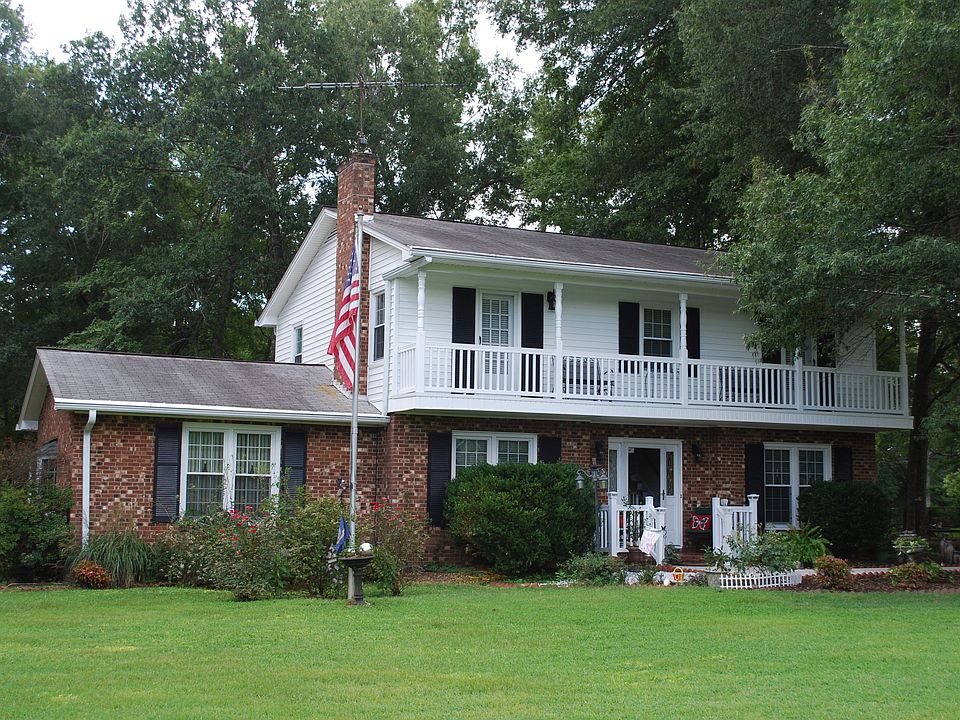 1st image of 616 Greenwood Dr