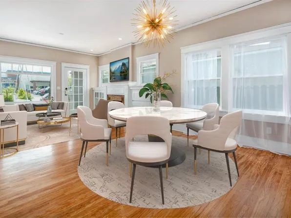 111 N Columbus Ave, Glendale, CA 91203