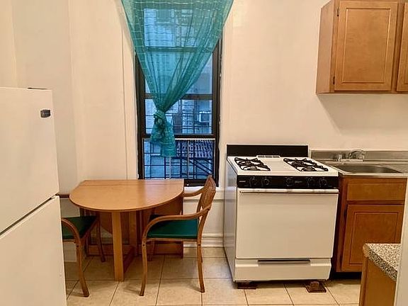 2nd image of 297 Ocean Ave APT 3A