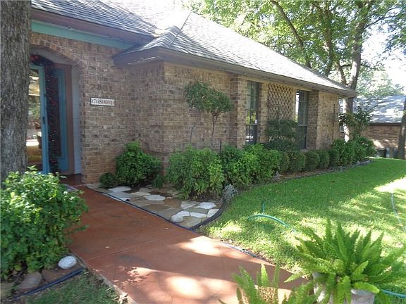 2nd image of 7801 Miracle Ln