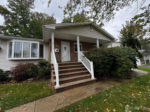 27 Frieda Ln, Colonia, NJ 07067