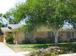 1727 Crosby St, Portland, TX 78374