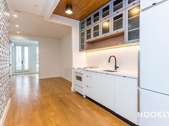 2nd image of 195 Sullivan Pl #3G