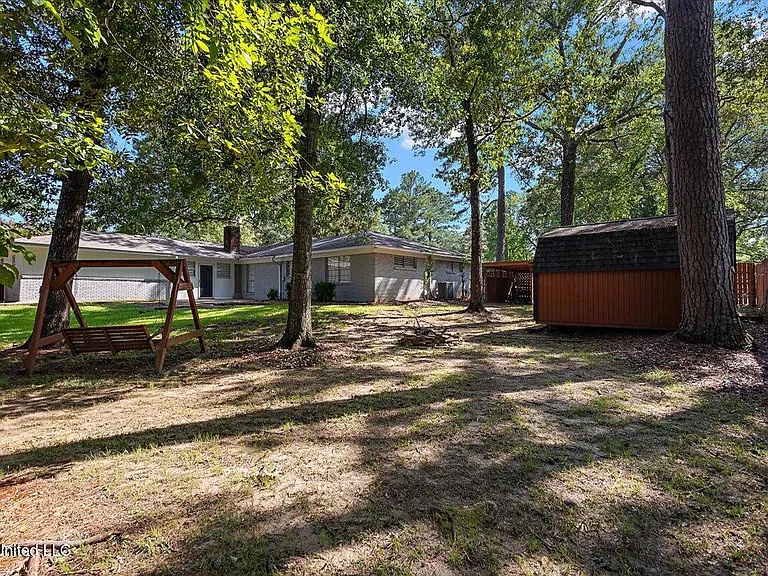 36 Pebble Hill Dr — Photo 26