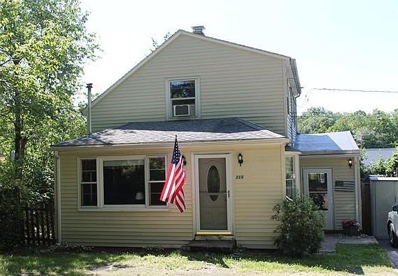 2nd image of 119 Lawton Ave